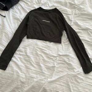 COPY - Alphalete Amplify Long Sleeves Crop top